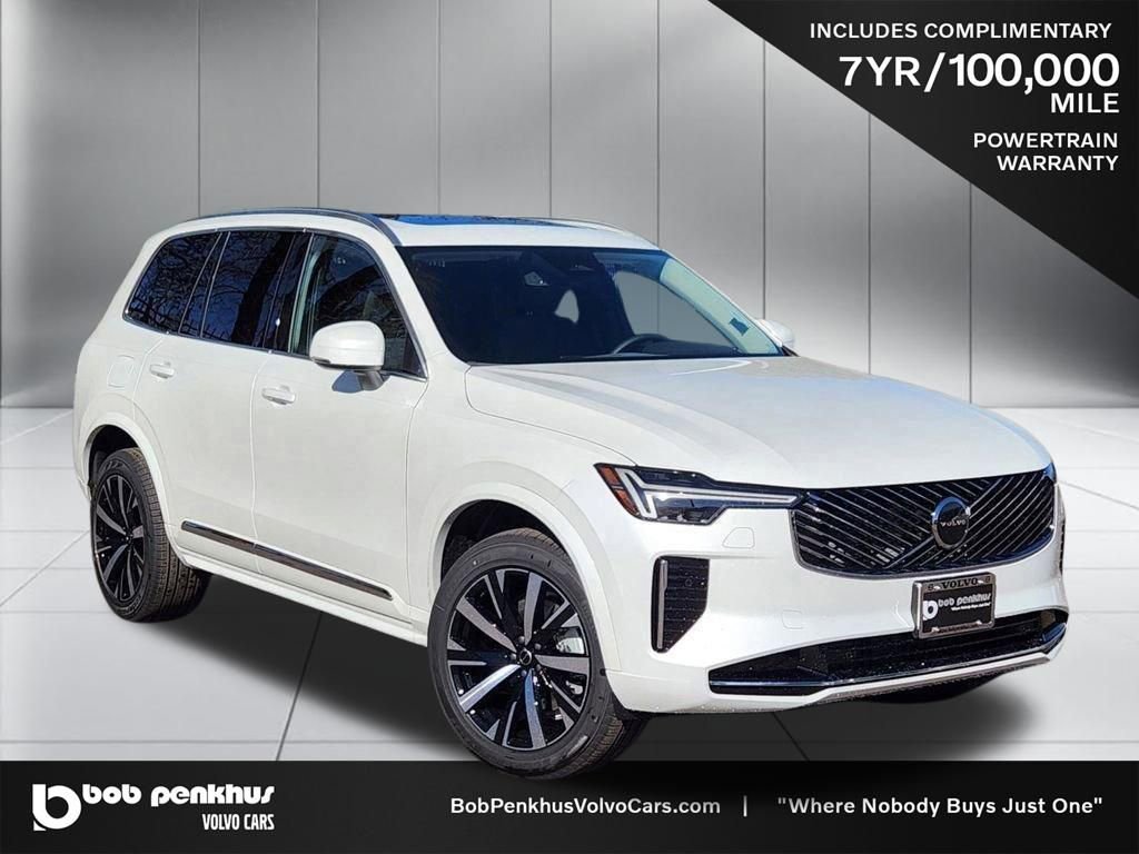 New 2026 Volvo XC90 B5 Core AWD/4WD image 1