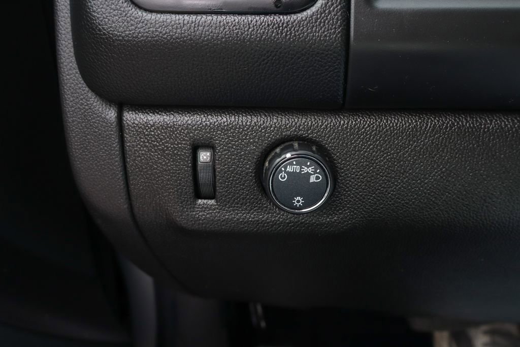 Used 2019 Chevrolet Colorado LT RWD image 24