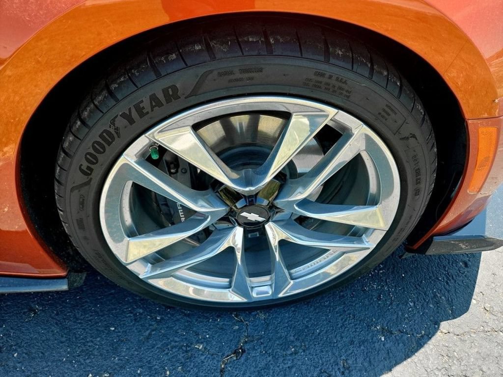 Used 2023 Chevrolet Camaro SS RWD image 33