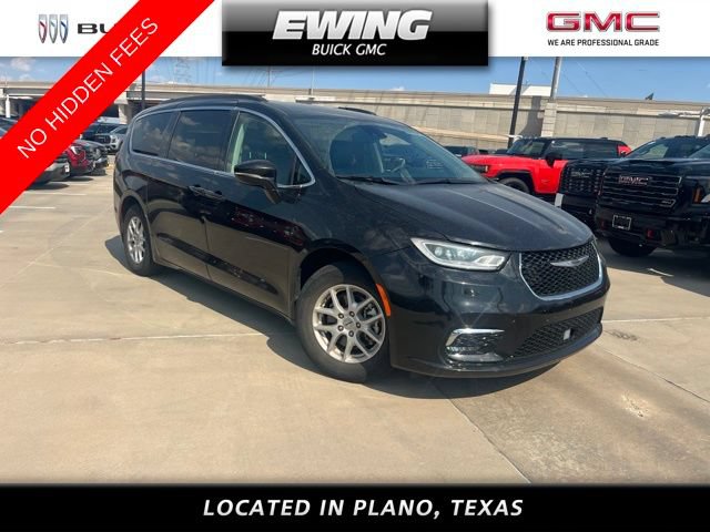 Used 2022 Chrysler Pacifica Touring-L FWD image 1