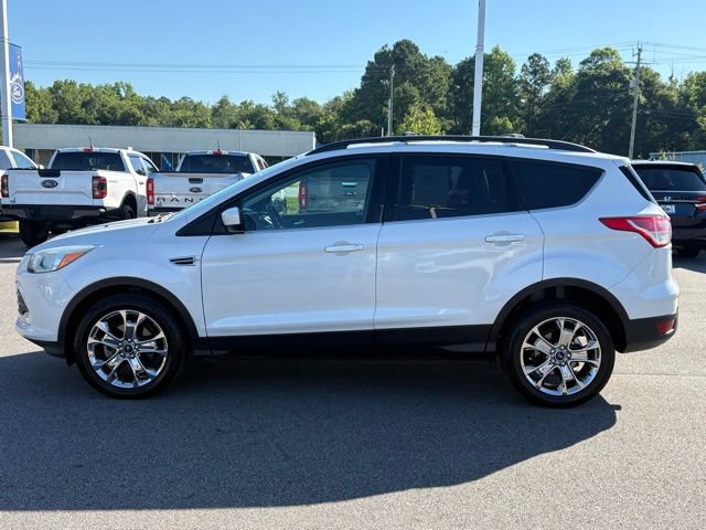 Used 2016 Ford Escape SE w/ Equipment Group 201A FWD image 2