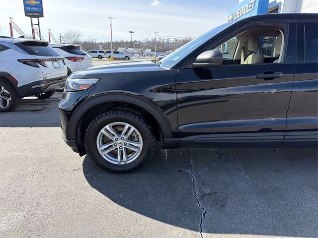 Used 2022 Ford Explorer 4WD w/ Class IV Trailer Tow Package image 8