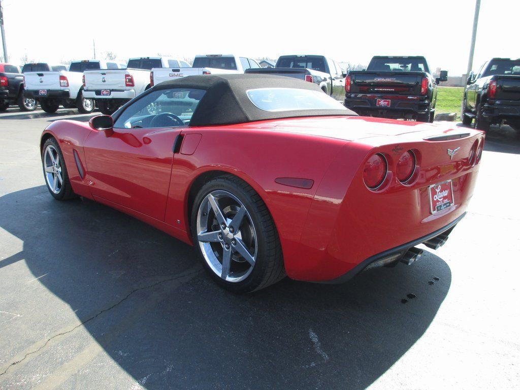 Used 2007 Chevrolet Corvette Convertible w/ Preferred Equipment Group image 7
