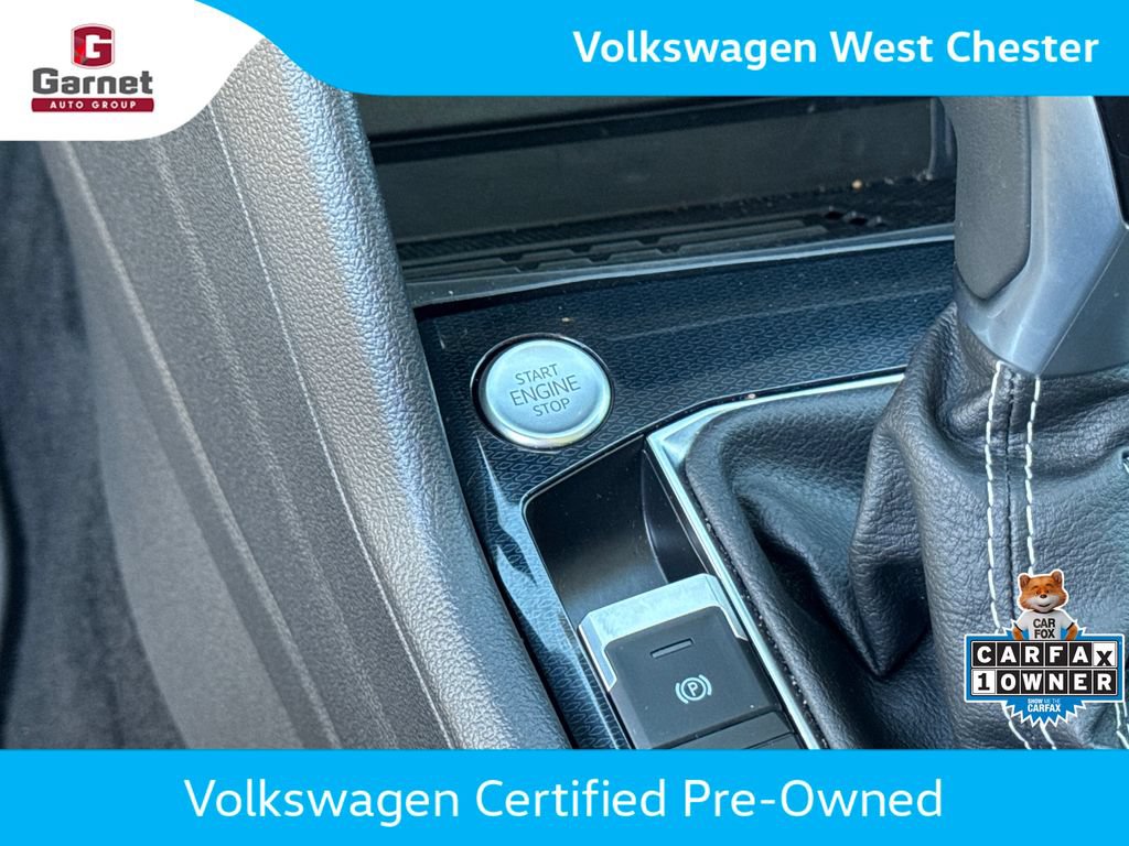 Certified 2025 Volkswagen Taos SEL AWD/4WD image 21