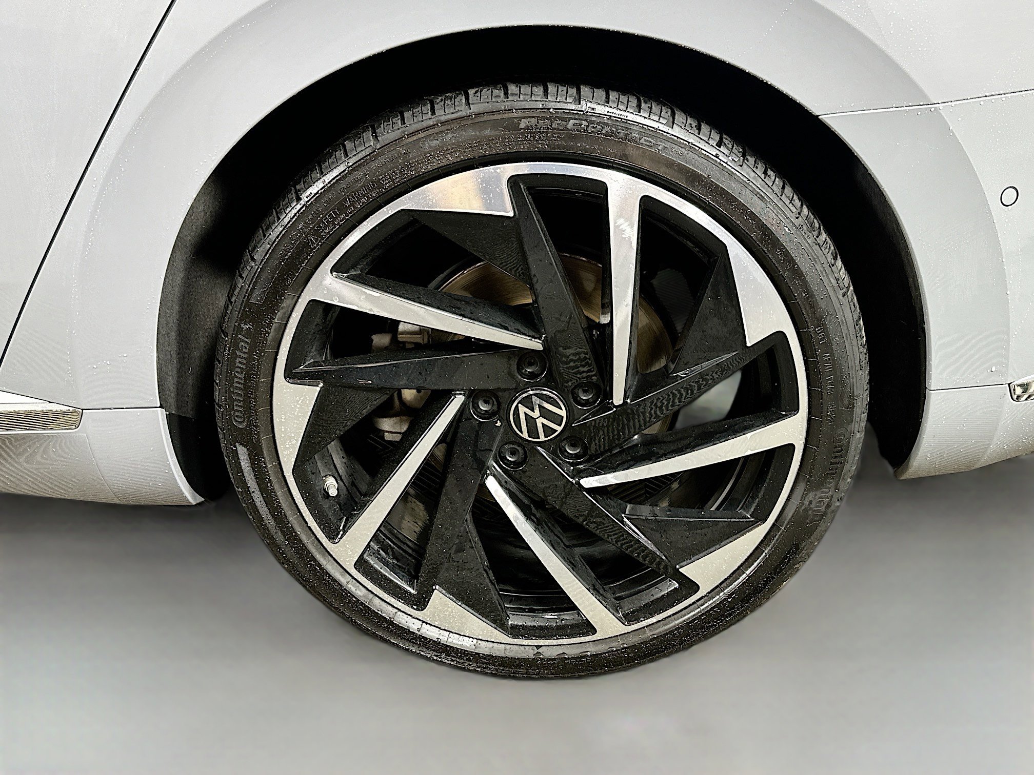 Used 2023 Volkswagen Arteon SEL Premium AWD/4WD image 31