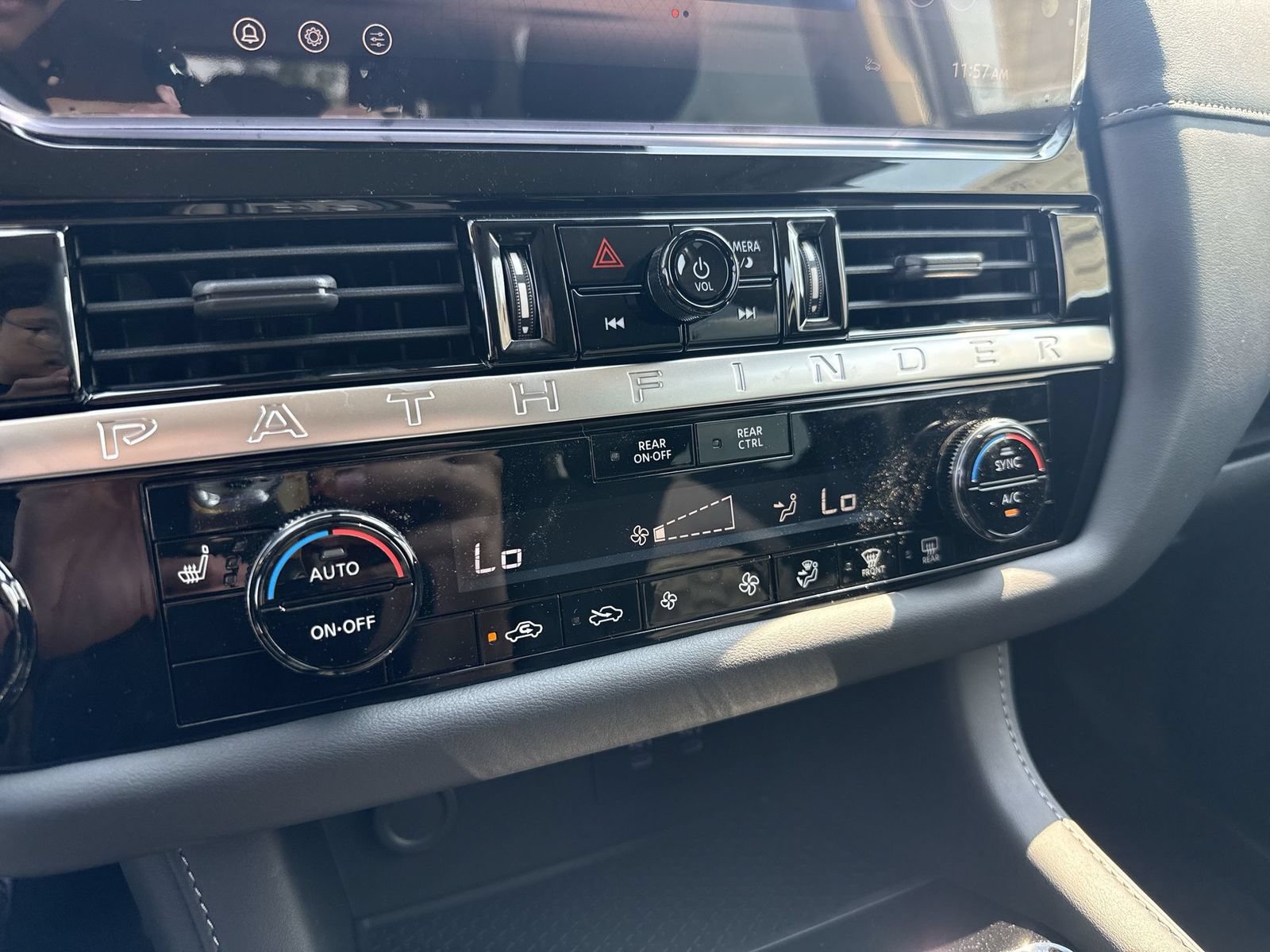 New 2026 Nissan Pathfinder SV AWD/4WD image 27