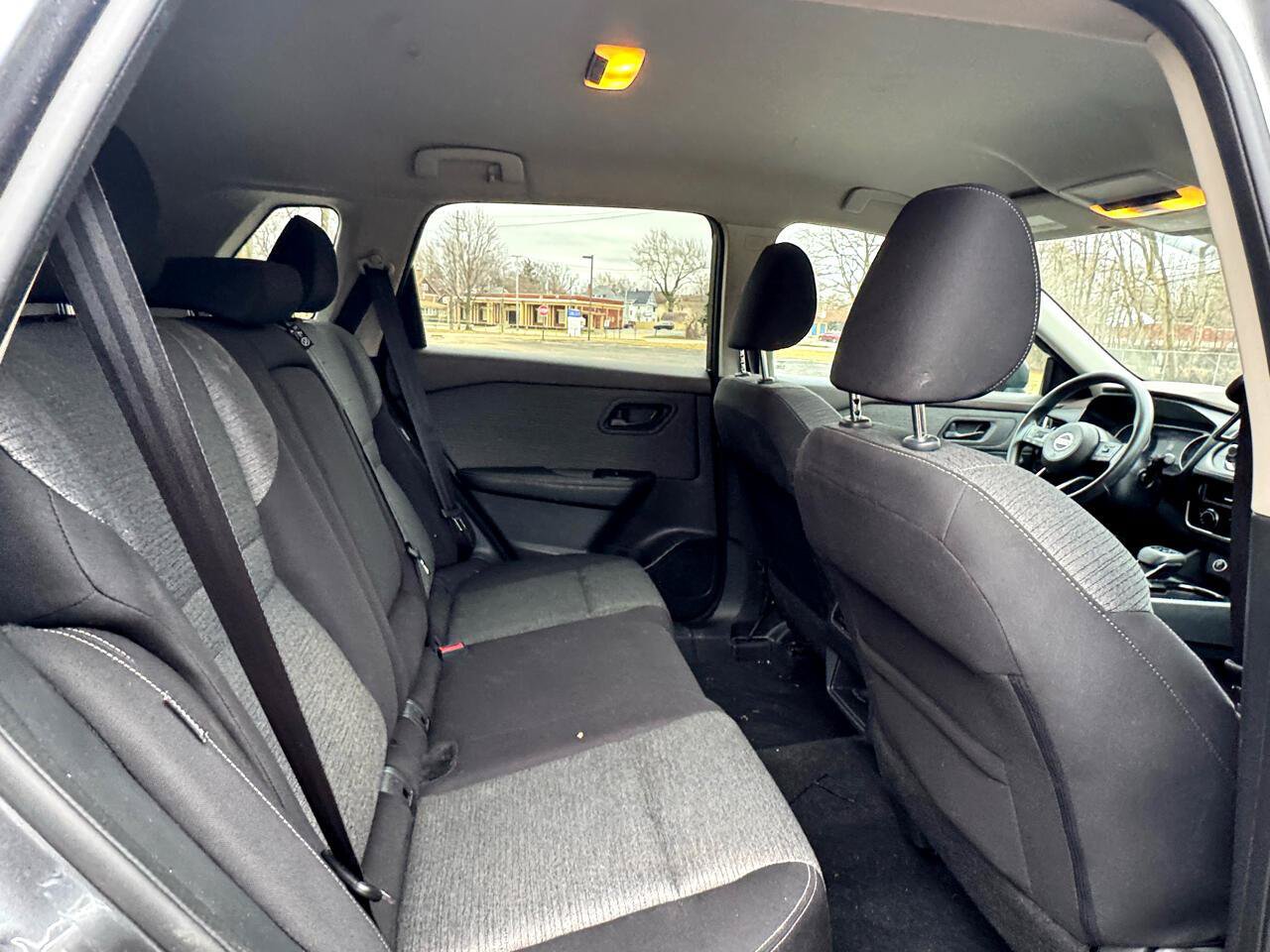 Used 2021 Nissan Rogue S AWD/4WD image 37