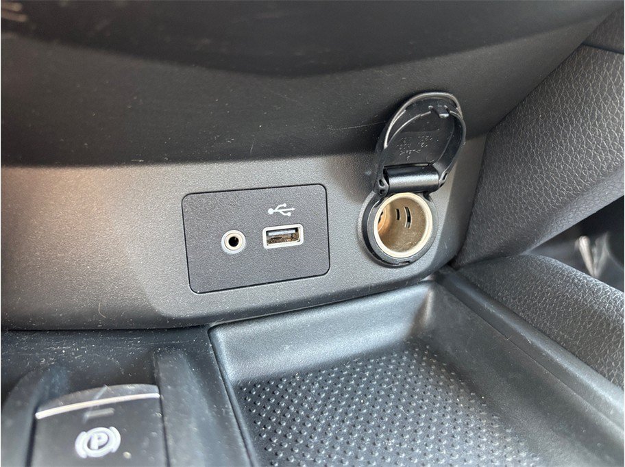 Used 2020 Nissan Rogue SV w/ Premium Package FWD image 34