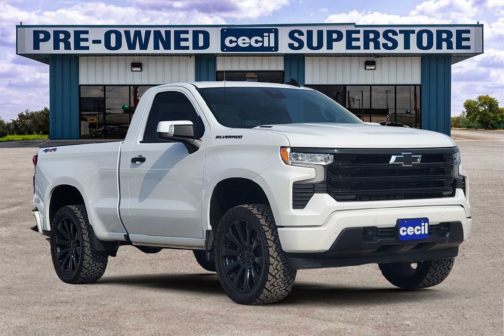 Used 2026 Chevrolet Silverado 1500 W/T w/ WT Safety Package AWD/4WD image 1
