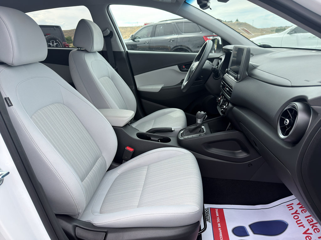 Used 2023 Hyundai Kona SEL AWD/4WD image 14