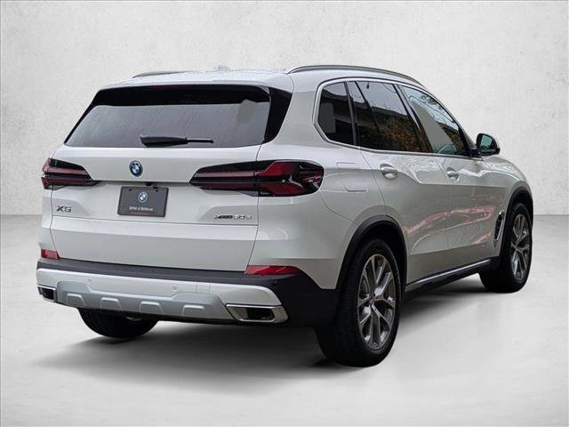 New 2026 BMW X5 xDrive50e w/ Premium Package image 2