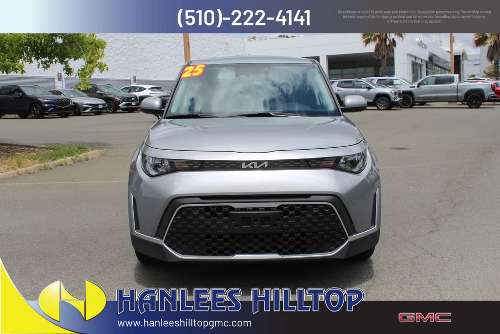 Used 2025 Kia Soul S FWD image 4