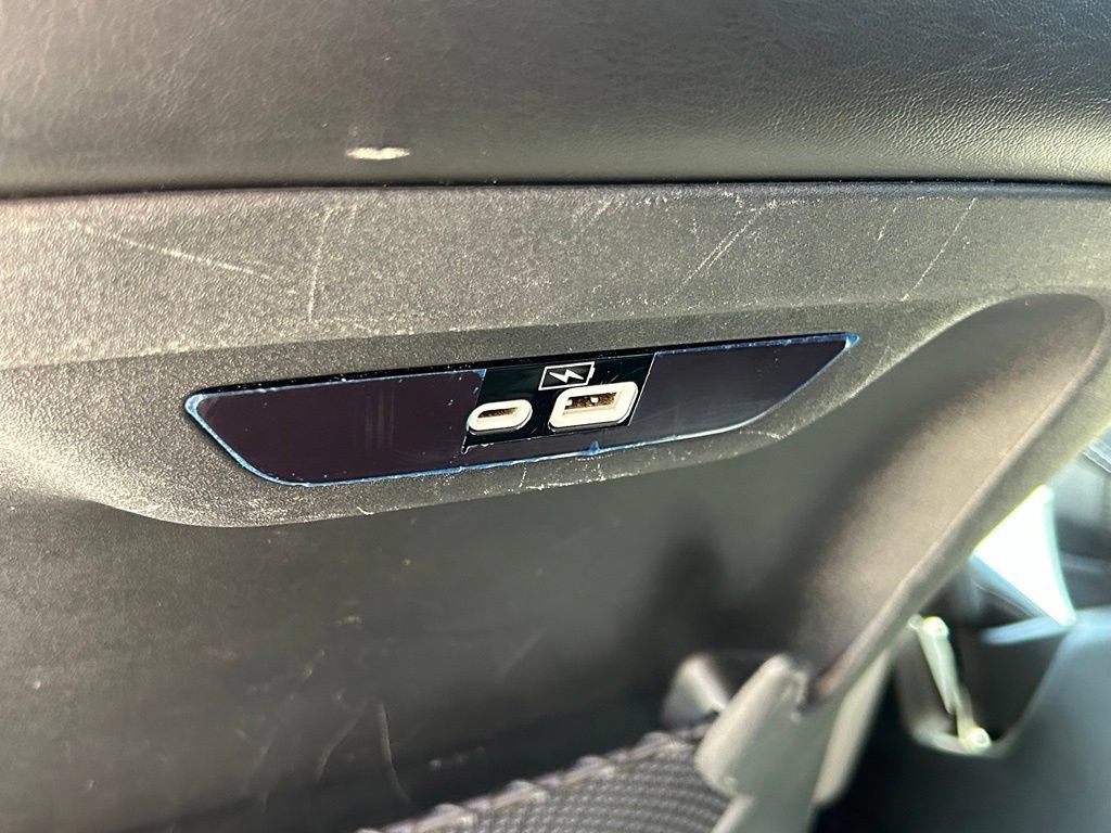 Used 2023 Chrysler Pacifica Touring-L FWD image 53