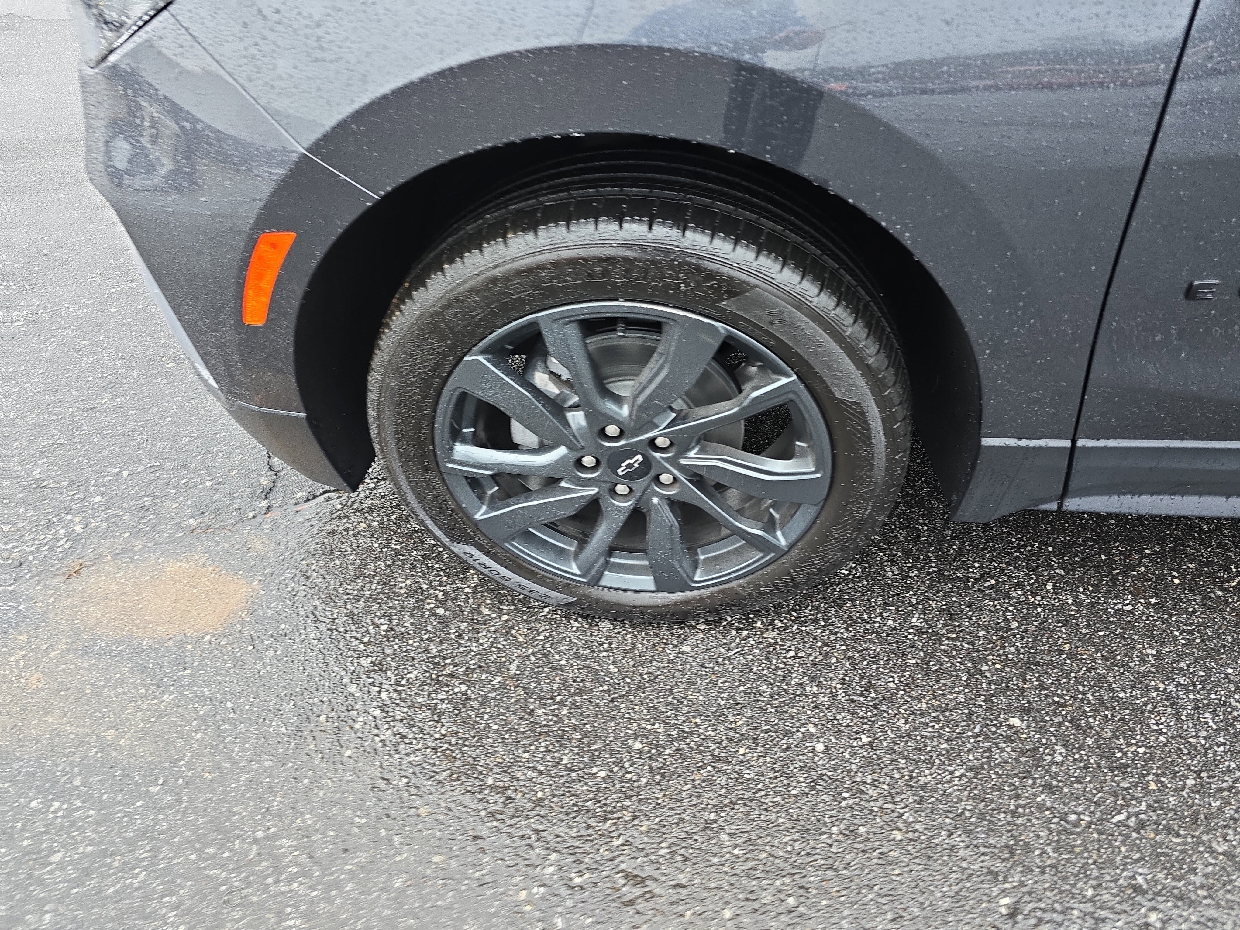 Used 2023 Chevrolet Equinox RS image 12