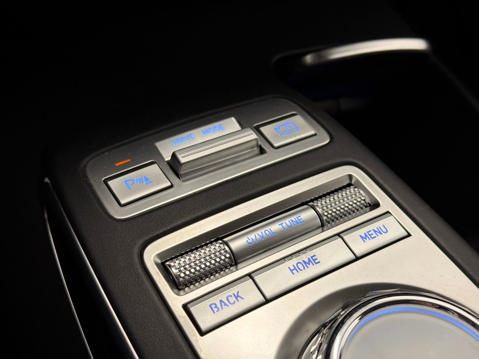 Used 2025 Genesis GV70 2.5T image 29