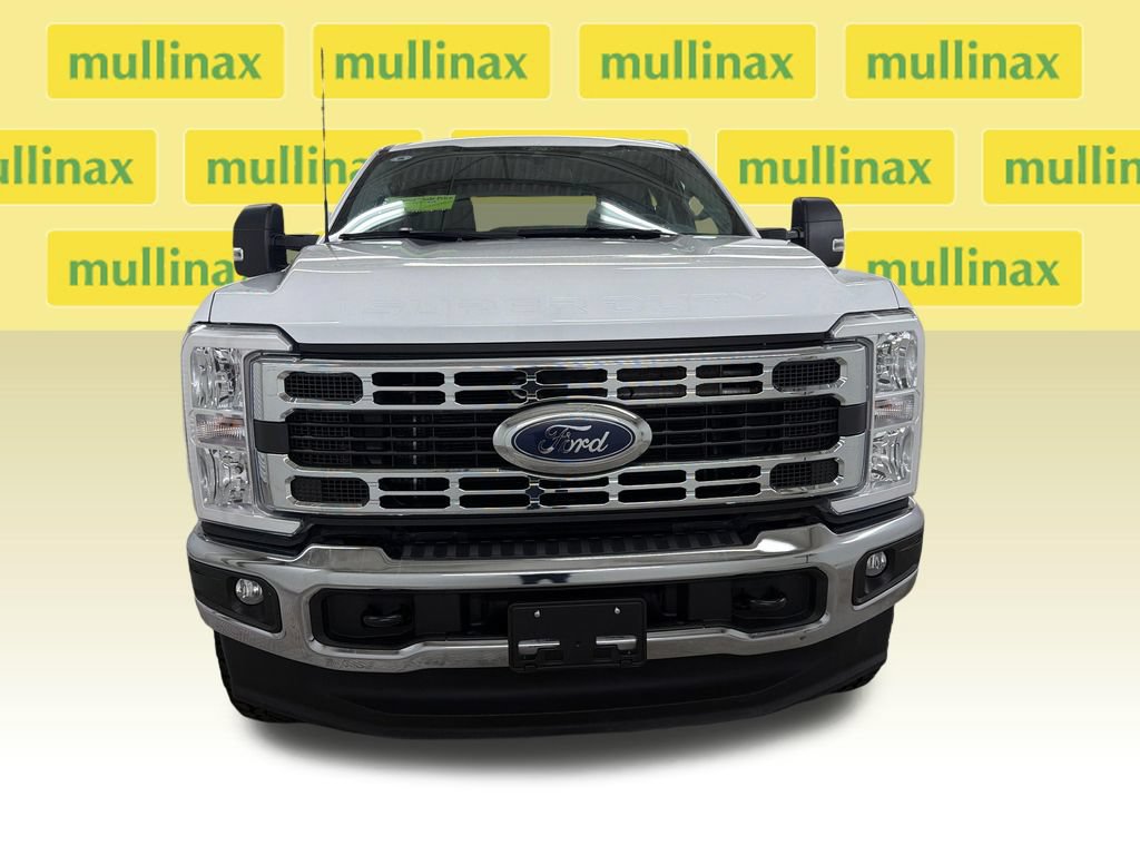 Used 2025 Ford F250 XLT AWD/4WD image 14