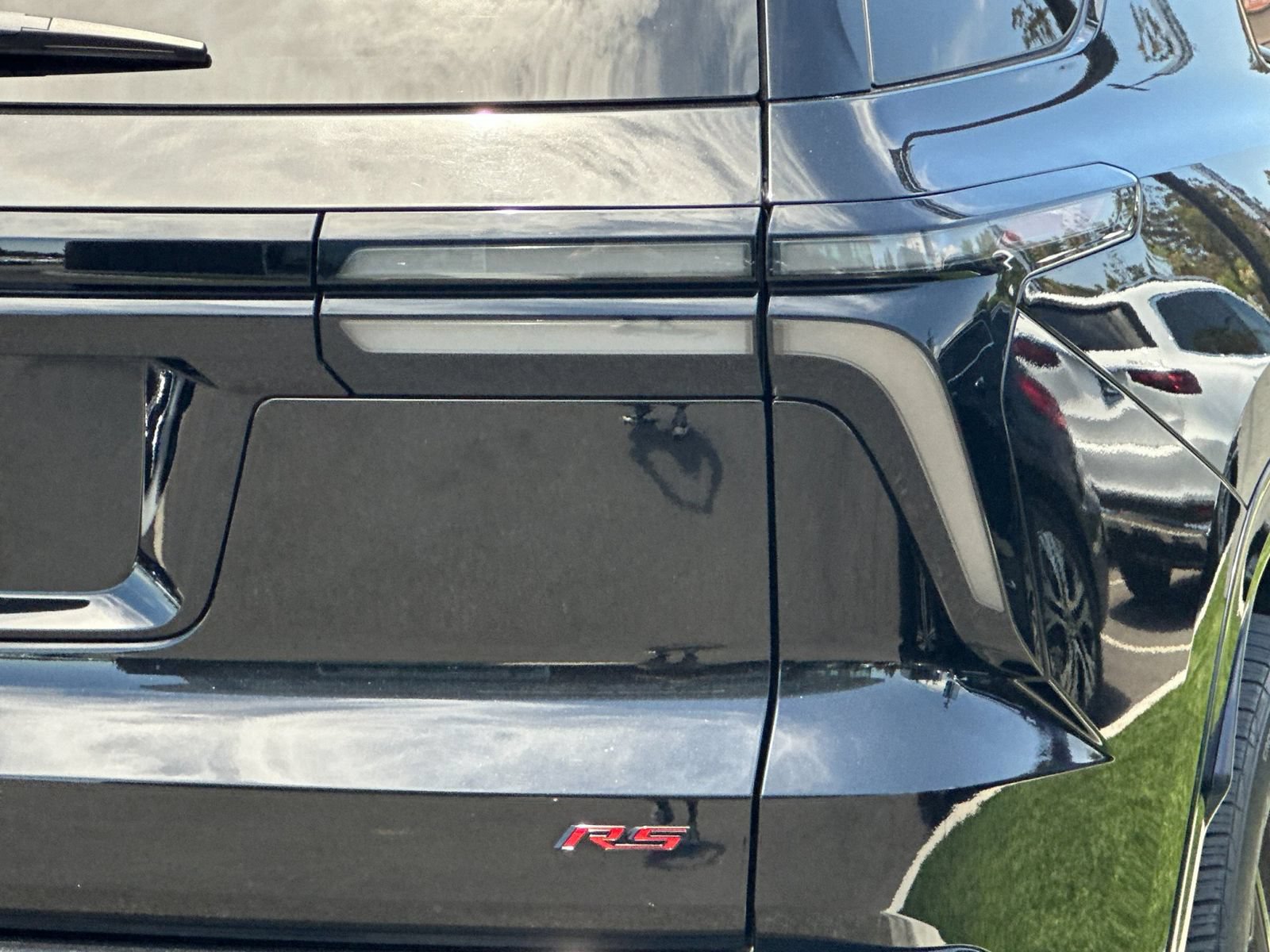 Used 2024 Chevrolet Traverse RS AWD/4WD image 34