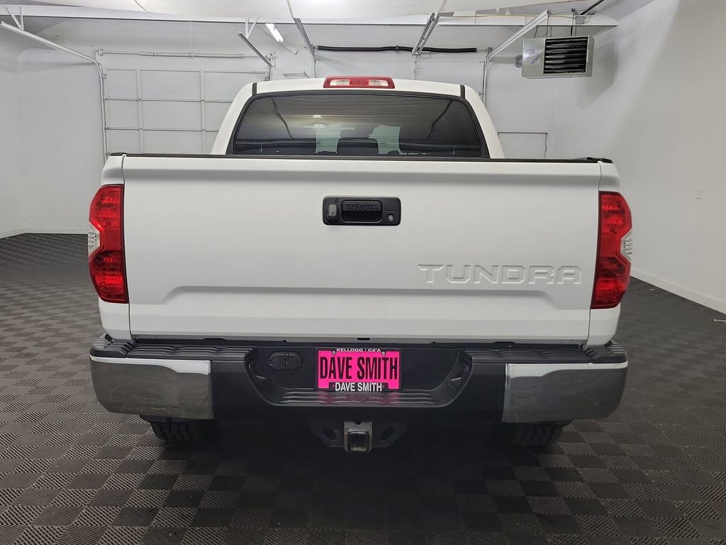 Used 2018 Toyota Tundra SR5 image 8