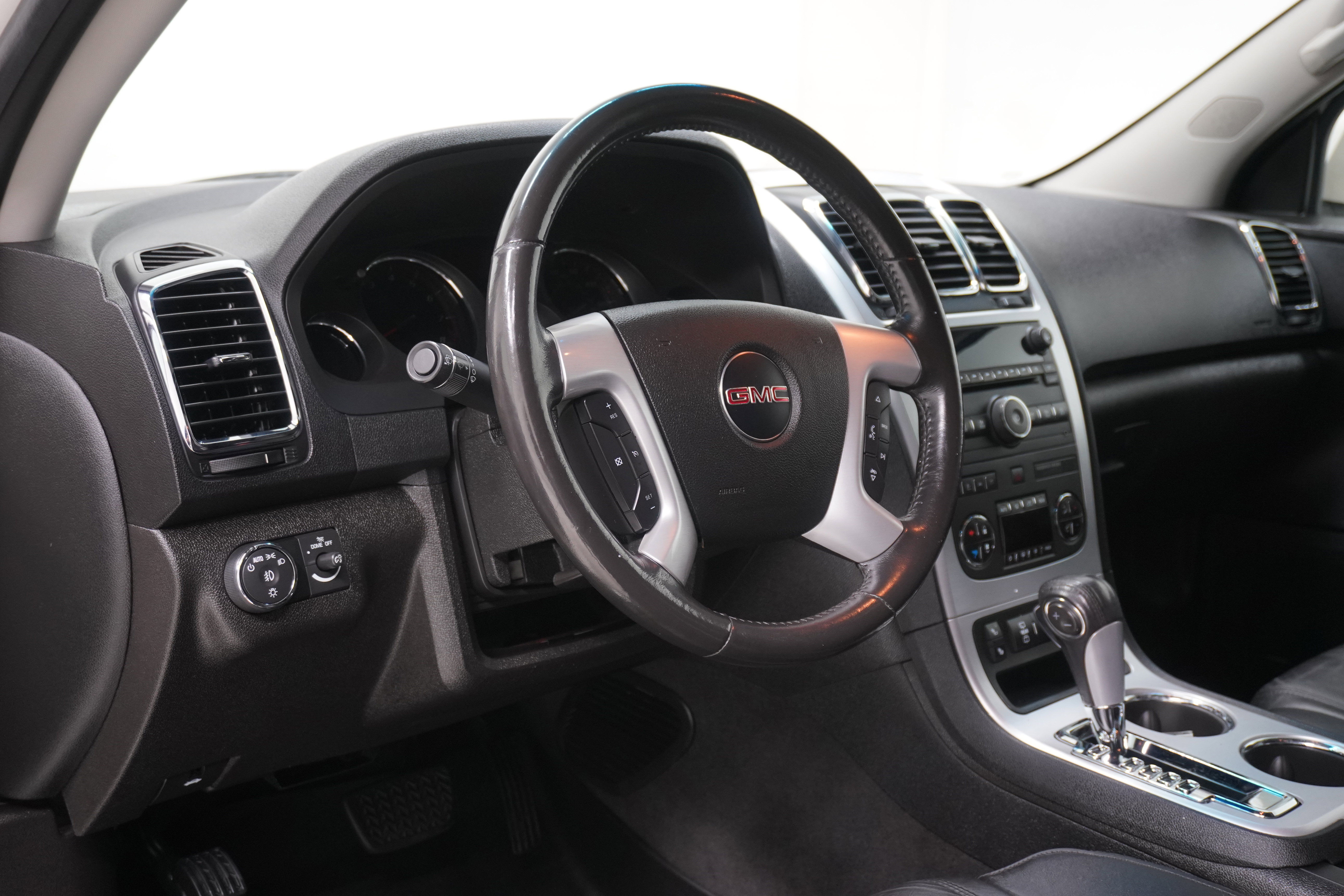 Used 2012 GMC Acadia SLT image 10