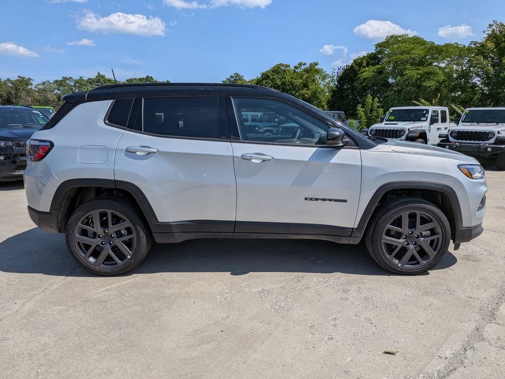 New 2026 Jeep Compass Limited w/ Sun, Sound & Navigation Group AWD/4WD image 6