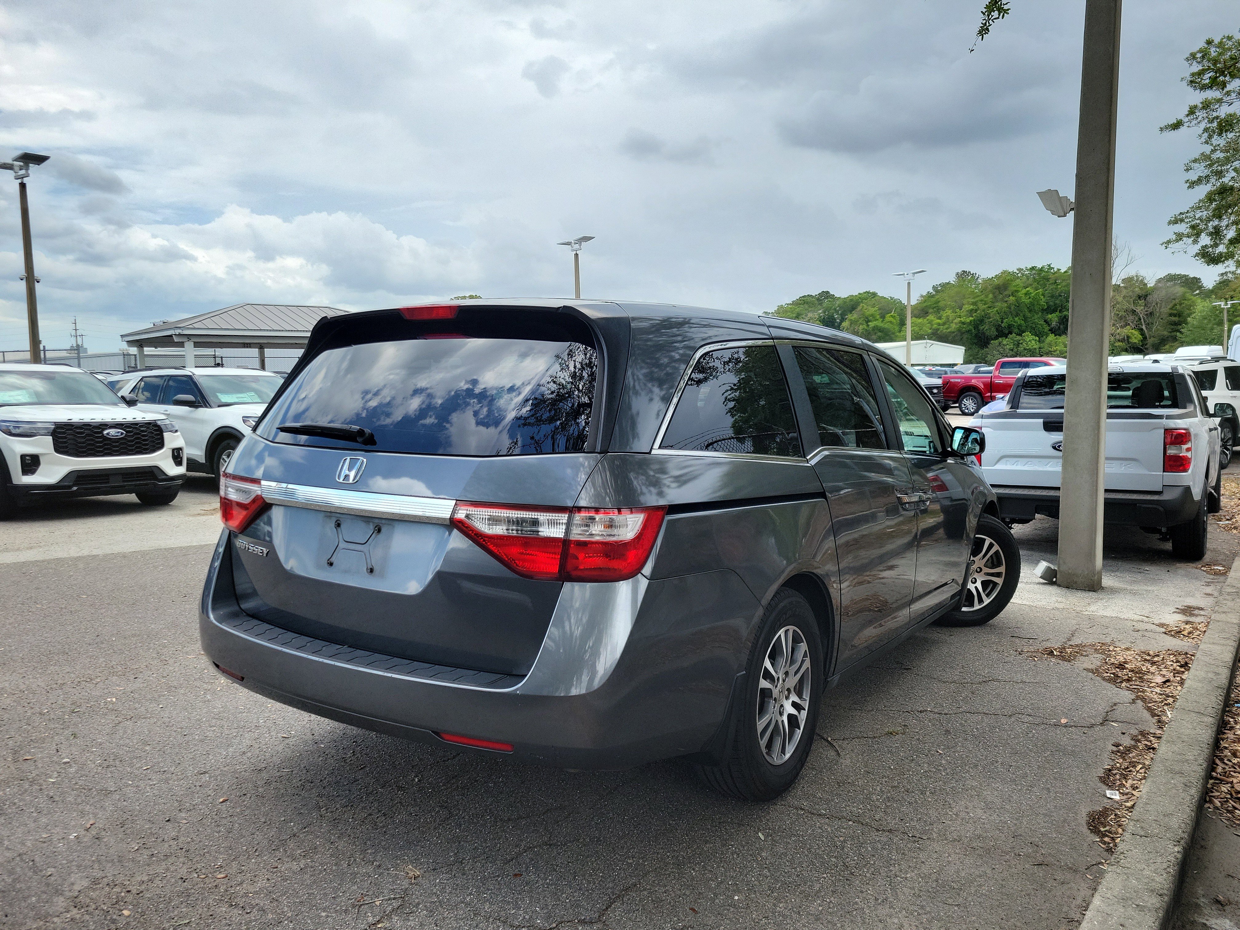 Used 2011 Honda Odyssey EX image 4