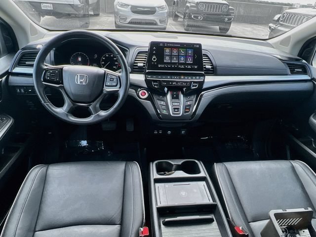 Certified 2025 Honda Odyssey Touring image 28