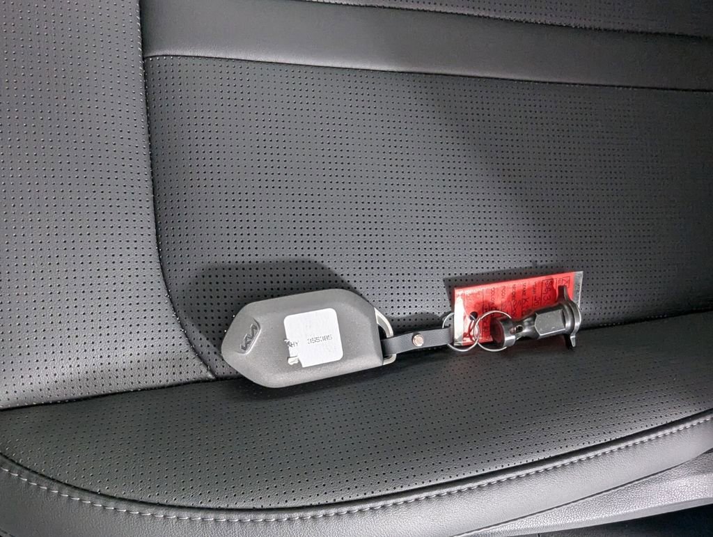 New 2025 Kia Sorento S w/ Panoramic Sunroof Package image 29