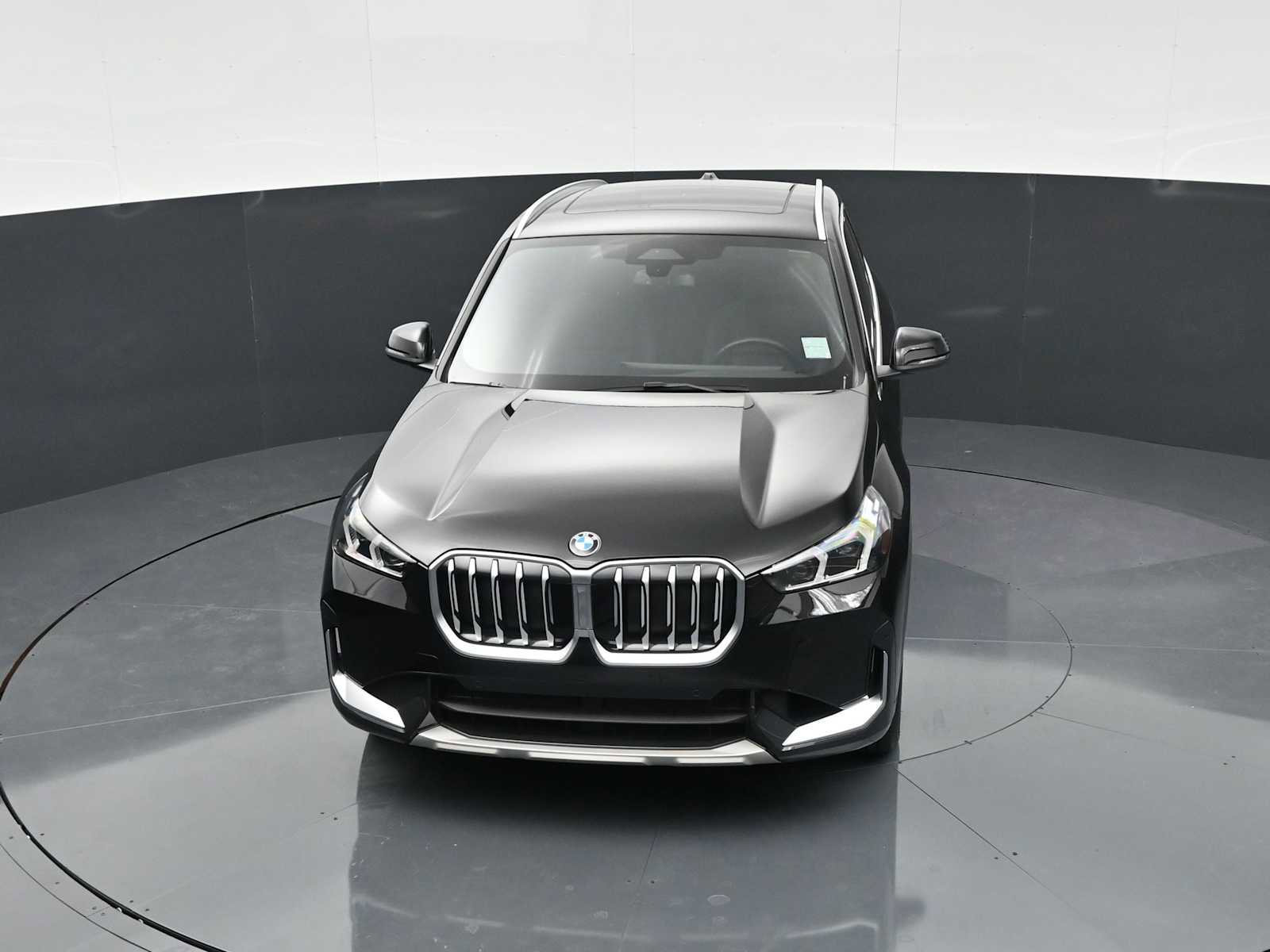 Used 2025 BMW X1 xDrive28i w/ Convenience Package image 17