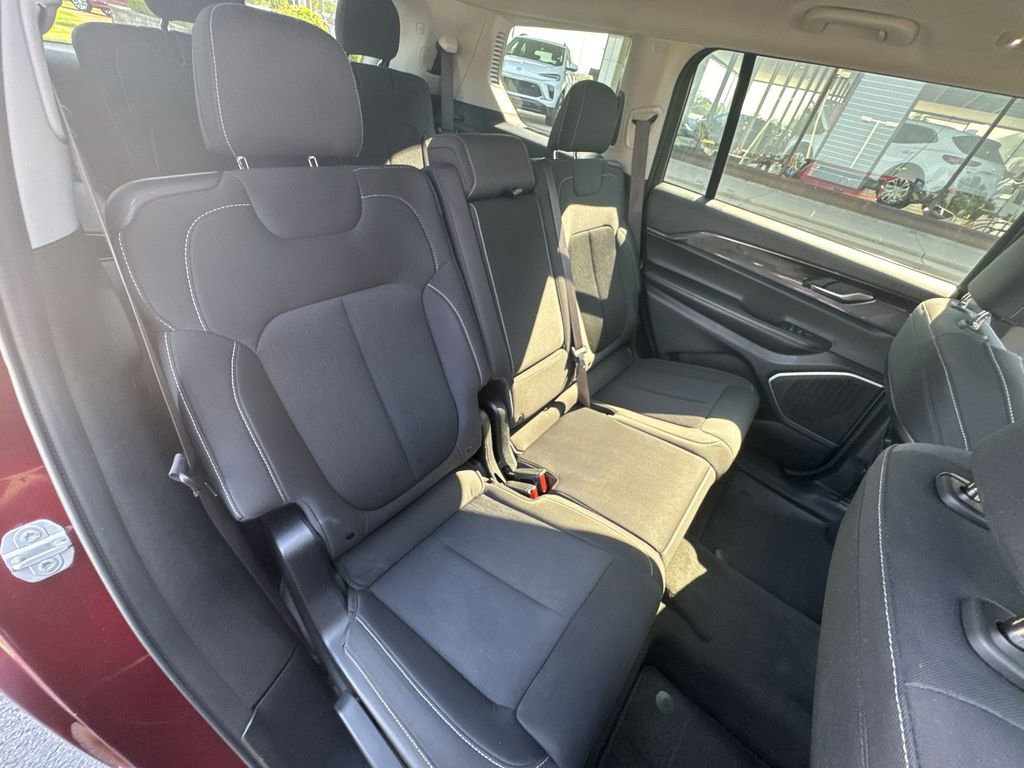 Used 2021 Jeep Grand Cherokee L Laredo w/ Luxury Tech Group I image 25