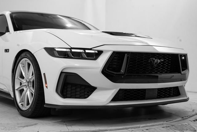 Used 2024 Ford Mustang GT image 15