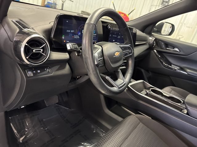Used 2025 Chevrolet Equinox LT FWD image 29