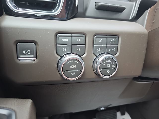New 2026 GMC Sierra 1500 Denali w/ Technology Package AWD/4WD image 23