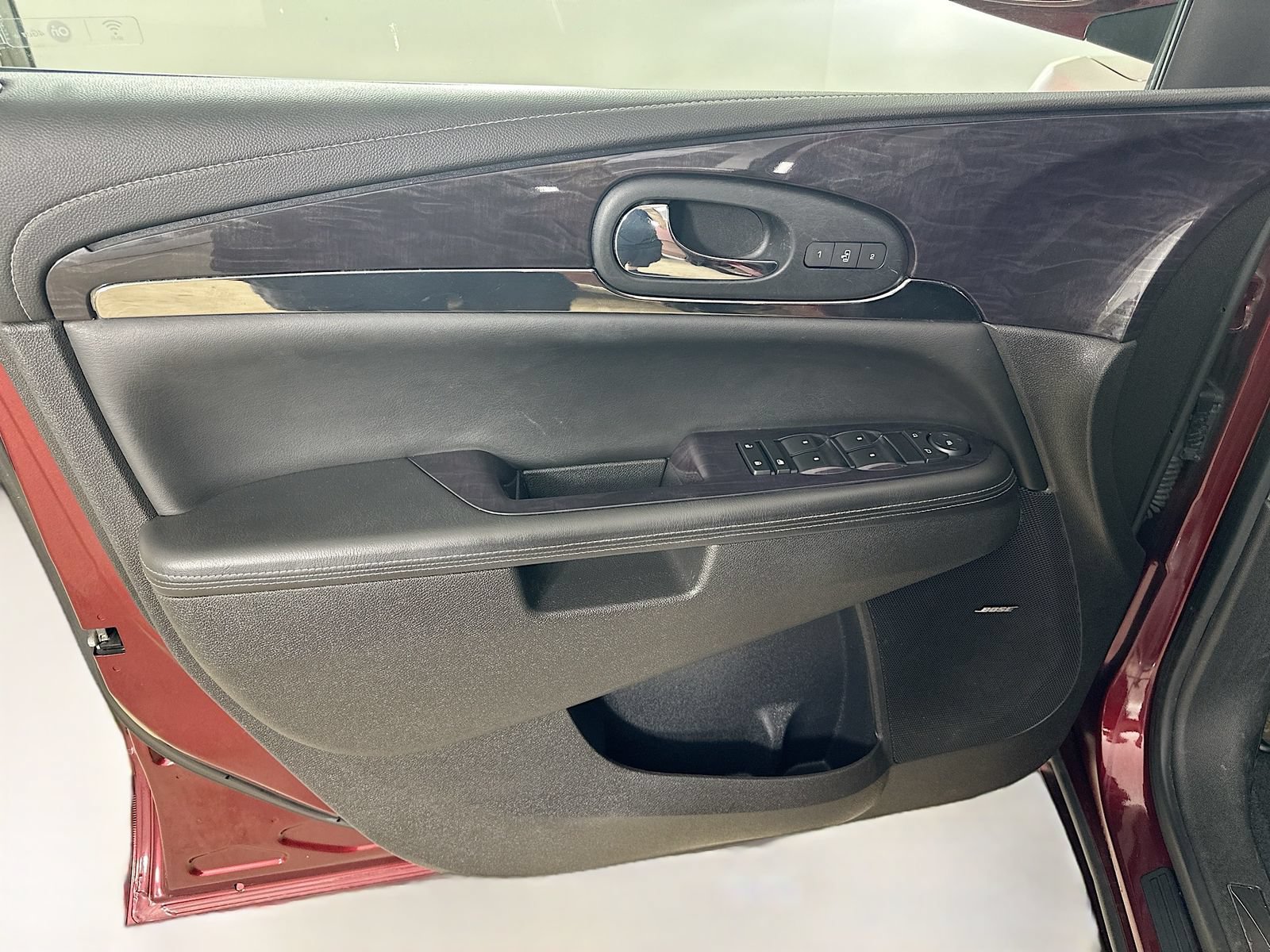Used 2016 Buick Enclave Leather FWD image 16