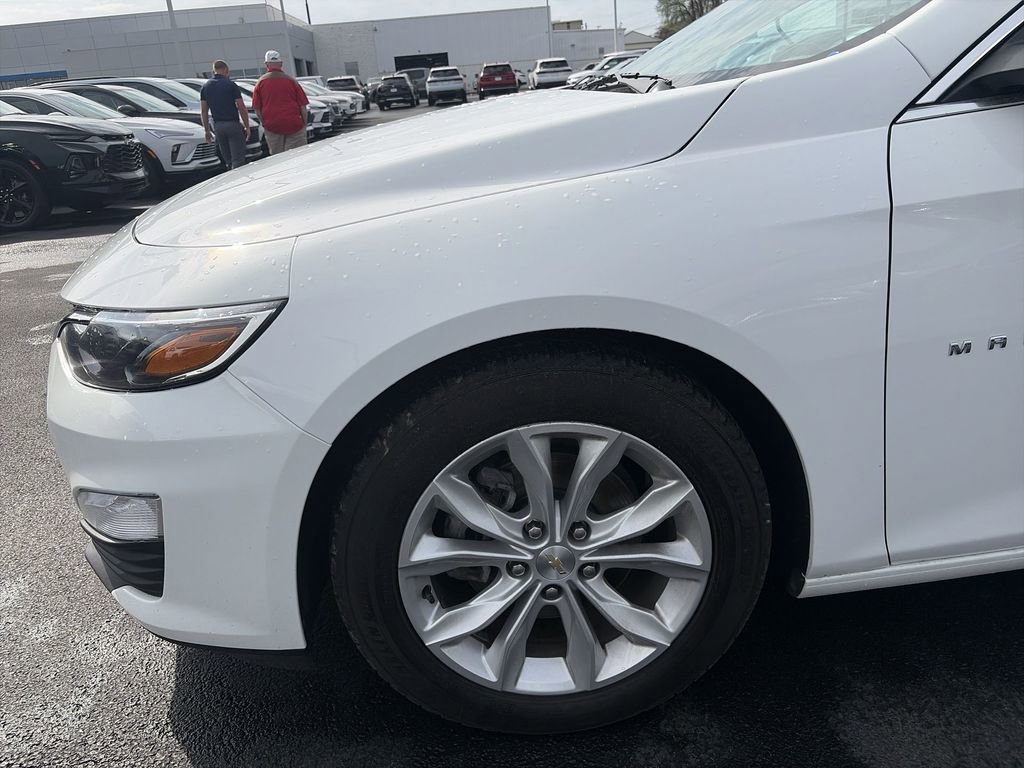 Used 2021 Chevrolet Malibu LT FWD image 16