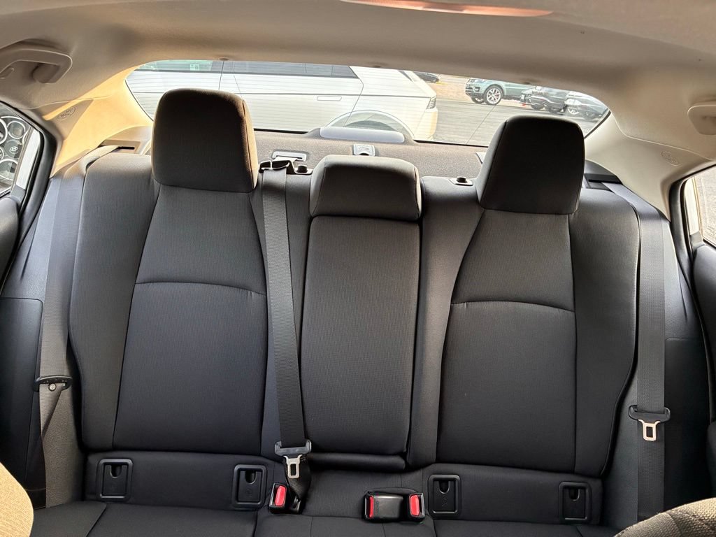 Used 2024 Toyota Corolla LE FWD image 12