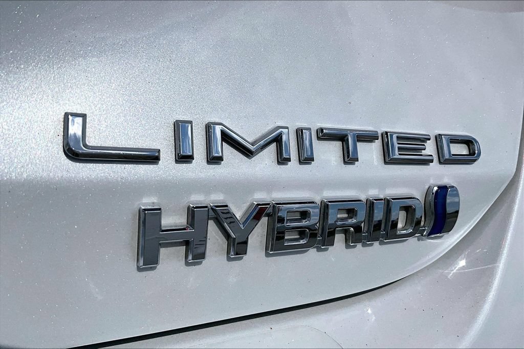 Used 2019 Toyota Avalon Limited w/ Advanced Safety Package FWD image 8