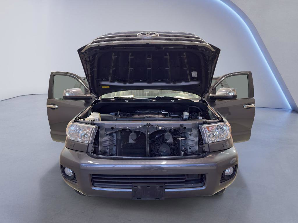 Used 2015 Toyota Sequoia Platinum AWD/4WD image 9