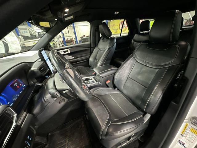 Certified 2020 Ford Explorer ST w/ Premium Technology Package AWD/4WD image 17