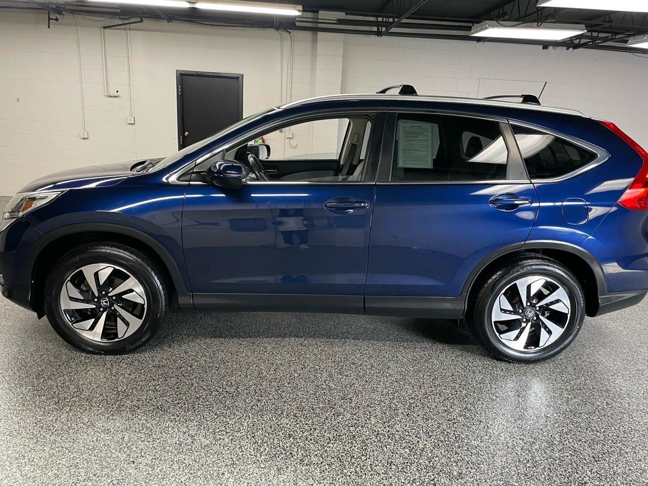 Used 2016 Honda CR-V Touring image 8
