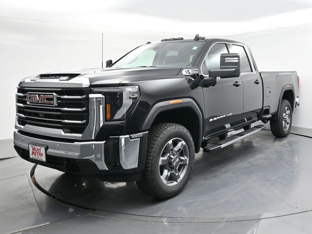 New 2026 GMC Sierra 3500 SLE image 1