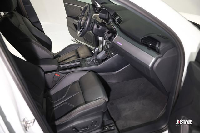 Used 2023 Audi Q3 2.0T Premium Plus image 3