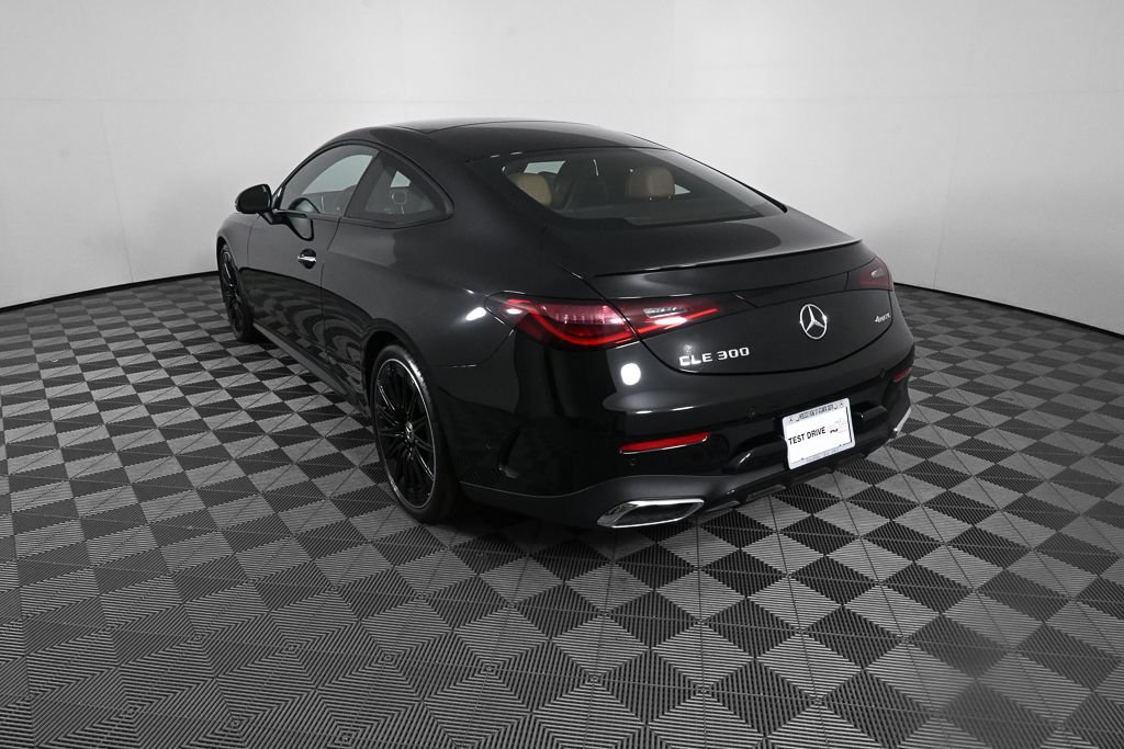 Certified 2026 Mercedes-Benz CLE 300 4MATIC Coupe image 4