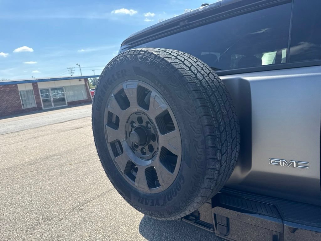 Used 2026 GMC Hummer EV 3X w/ Carbon Fiber Edition Package AWD/4WD image 34