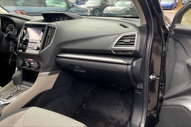 Used 2019 Subaru Forester Premium image 16