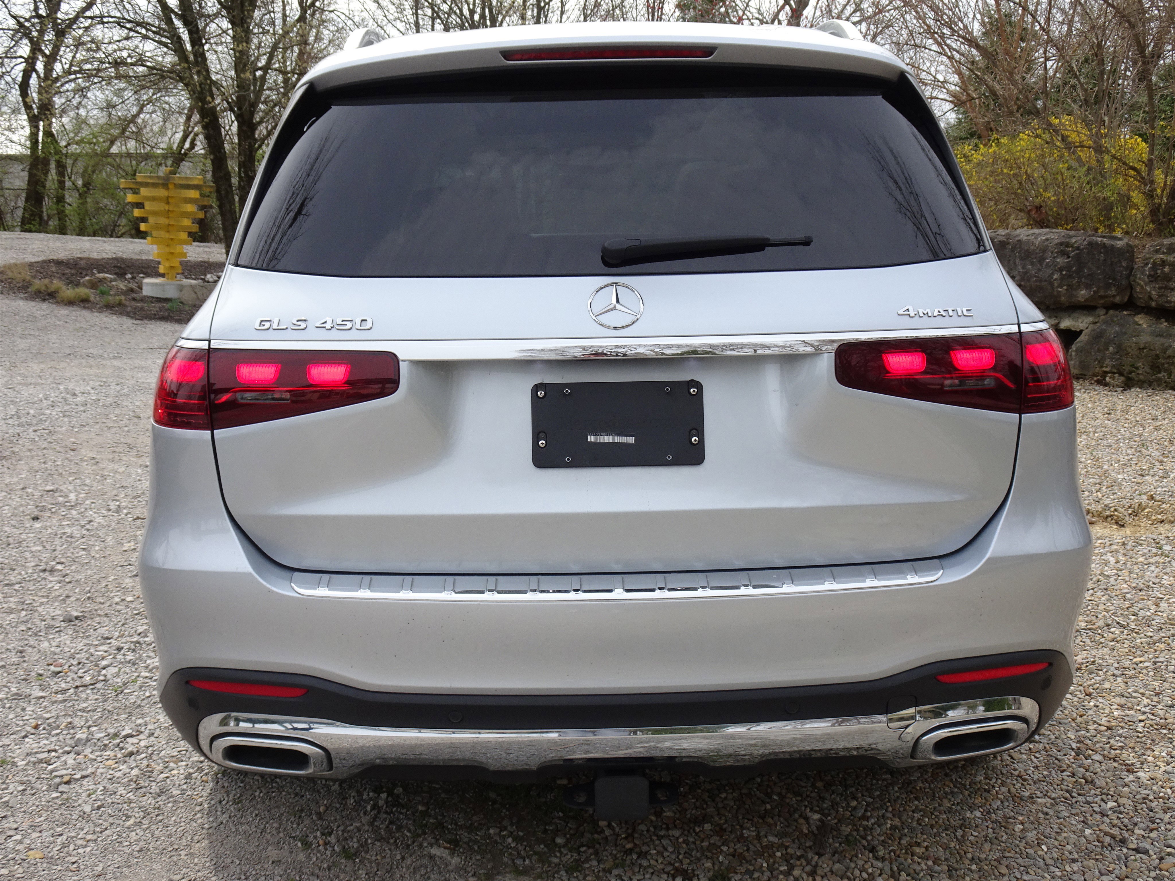 Used 2024 Mercedes-Benz GLS 450 4MATIC image 9