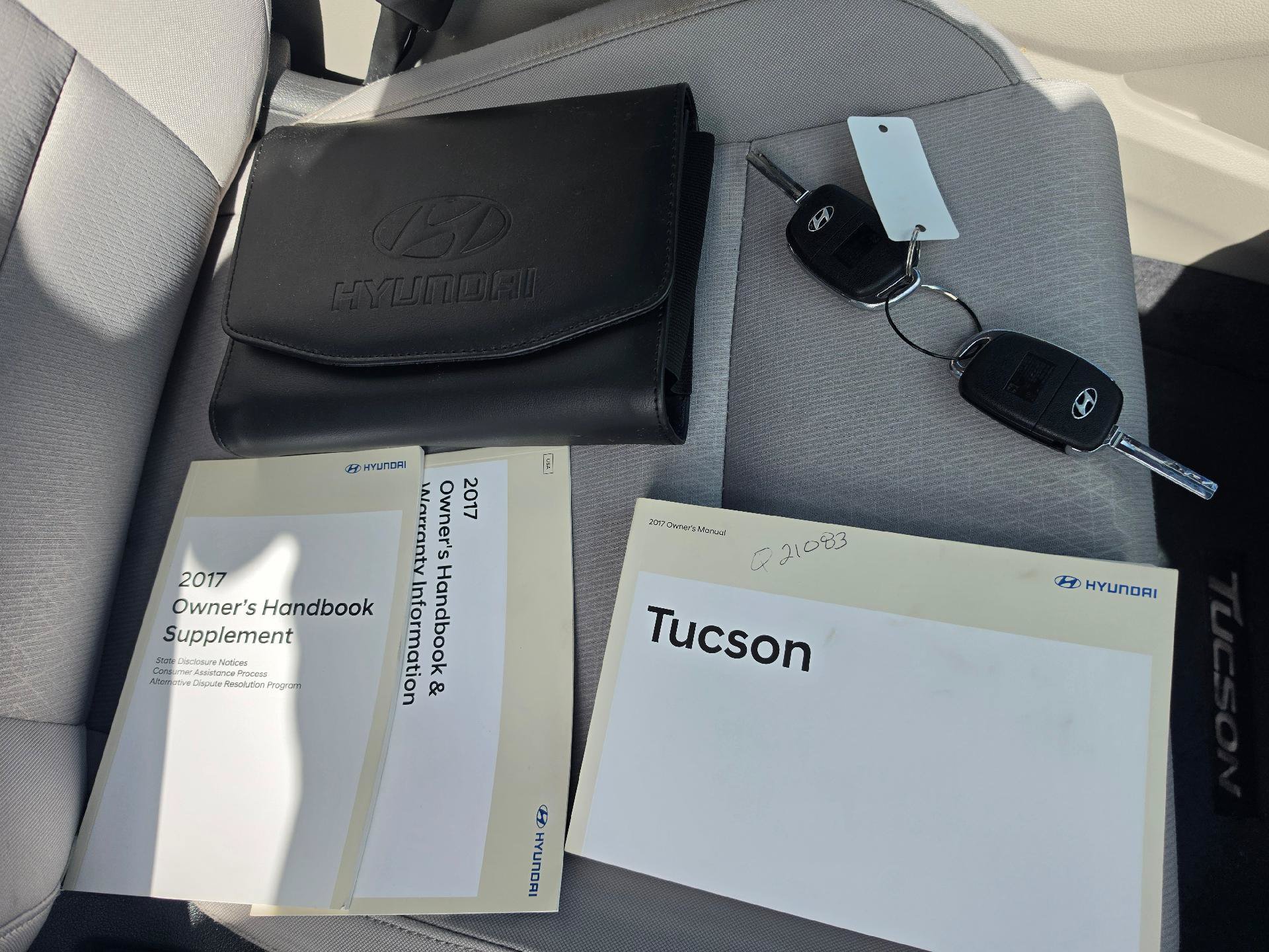 Used 2017 Hyundai Tucson SE FWD image 16