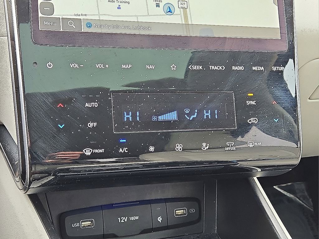 Used 2023 Hyundai Tucson Limited image 32