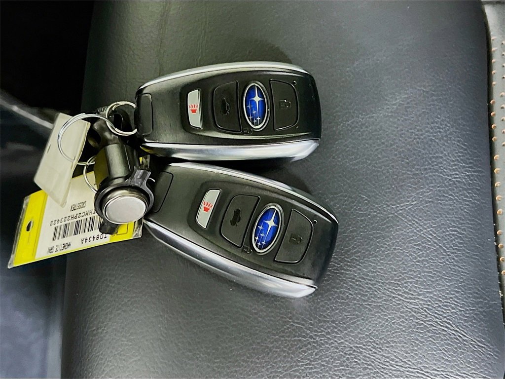 Used 2023 Subaru Crosstrek 2.5i Limited w/ Moonroof Package image 32