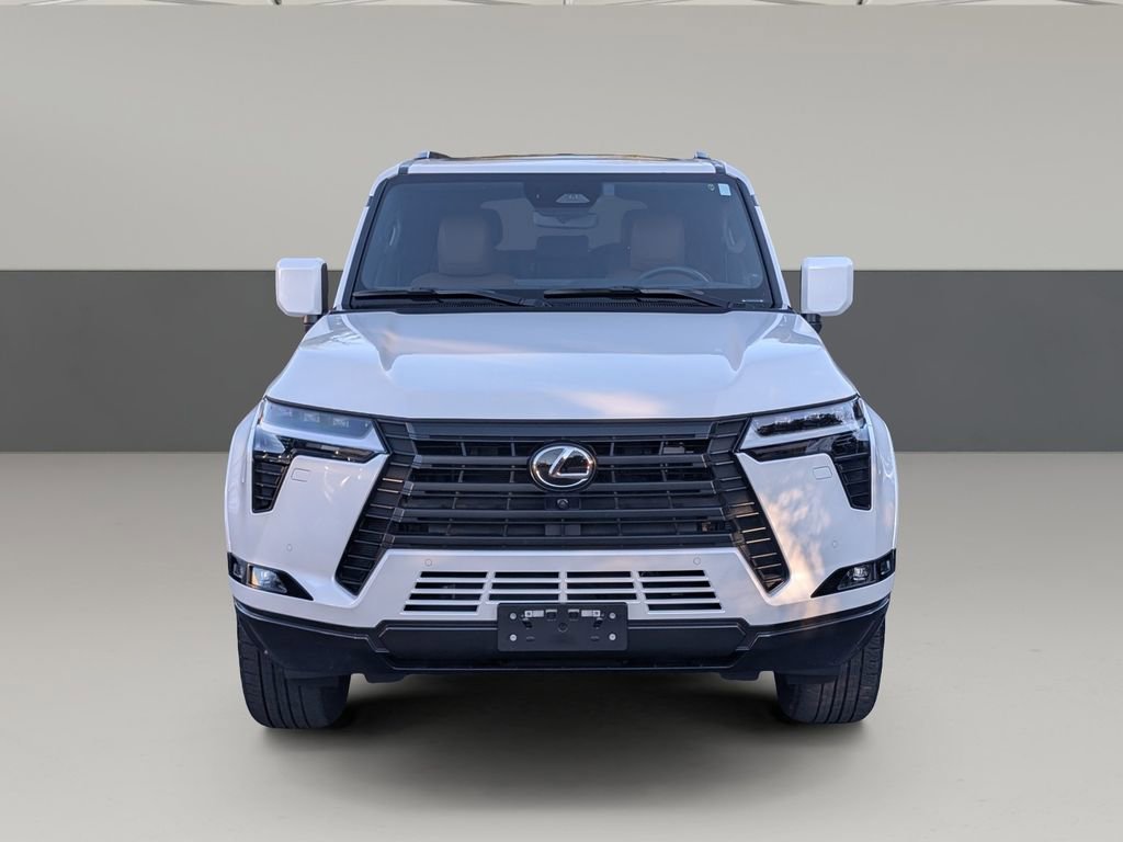 Used 2024 Lexus GX 550 w/ Accessory Package (2T) image 3
