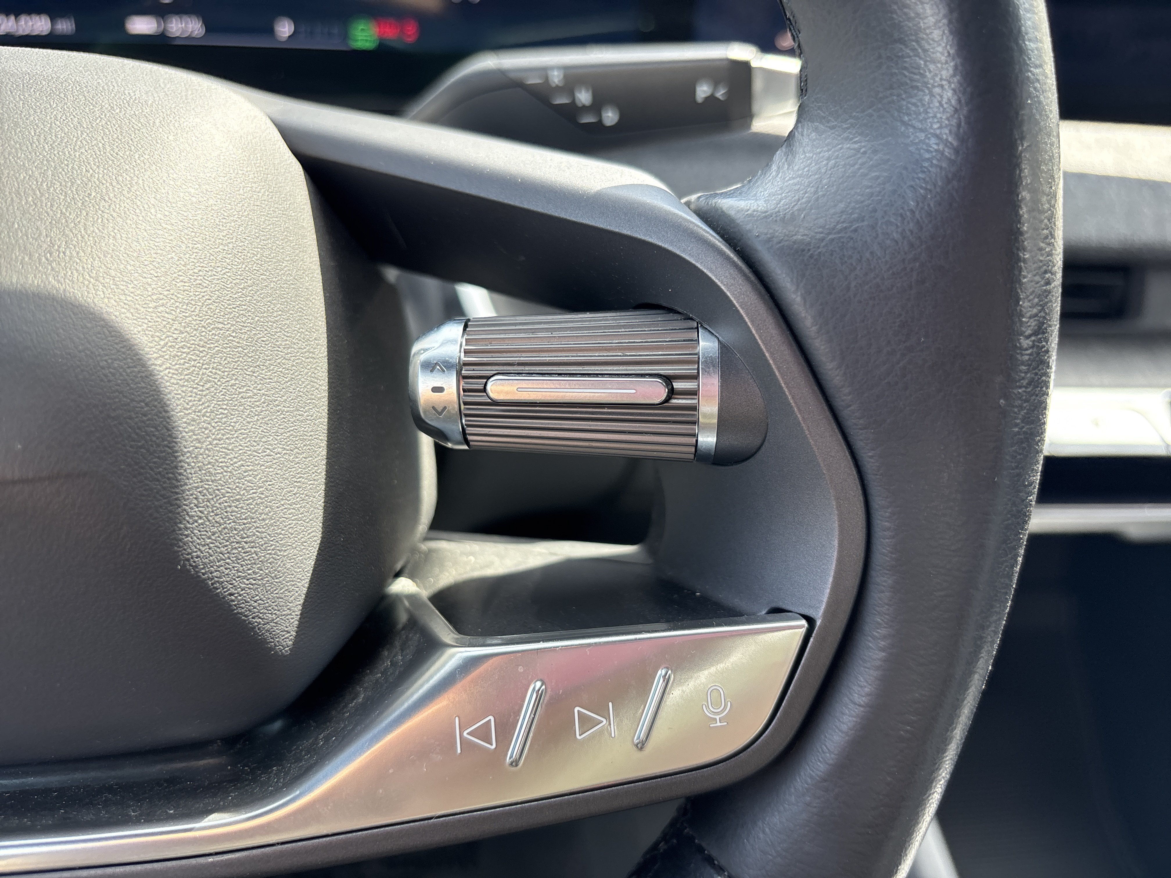 Used 2023 Lucid Air Pure AWD/4WD image 31